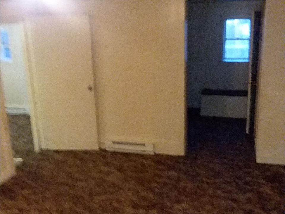 144 1/2 Valley St APT B, Lewistown, PA 17044 Zillow