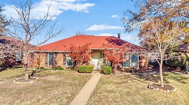 1st image of 1317 Petunia Dr