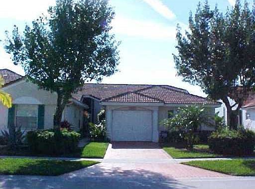 2nd image of 6188 Floral Lakes Dr