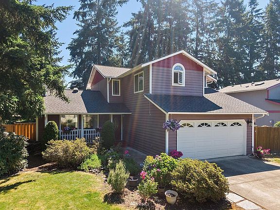 2nd image of 14615 73rd Avenue Ct E