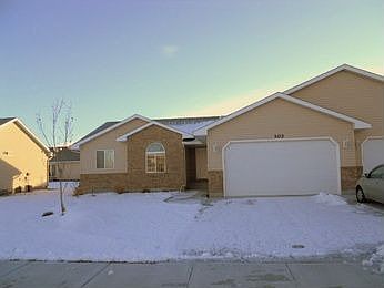 1st image of 303 S Bridger Dr