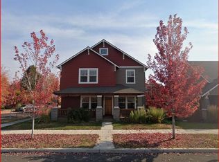 2728 NE Black Oak Pl, Bend, OR 97701