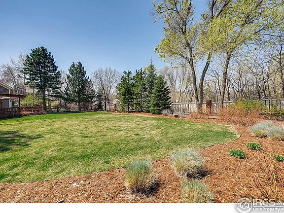 Gorgeous .39 ACRE Lot