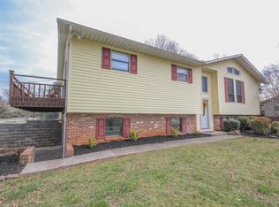 3708 Davis Ford Rd, Maryville, TN 37804