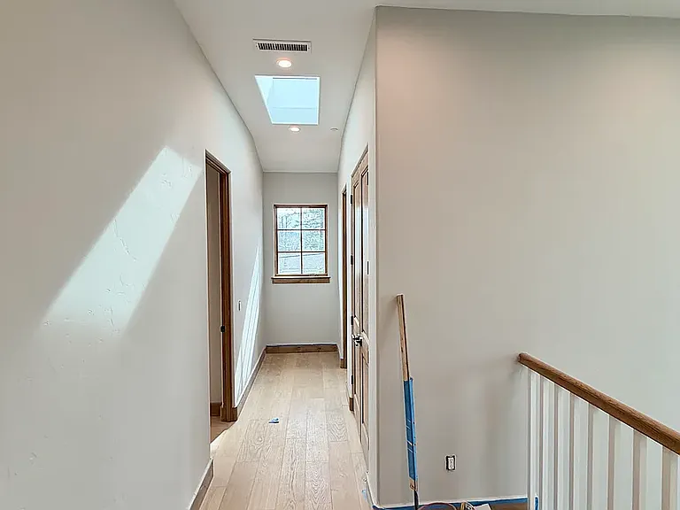 1139 Roy Ave — Photo 22
