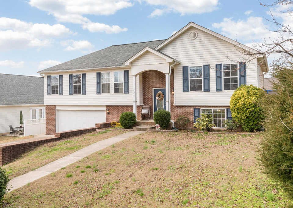 1st image of 224 Cox Ln