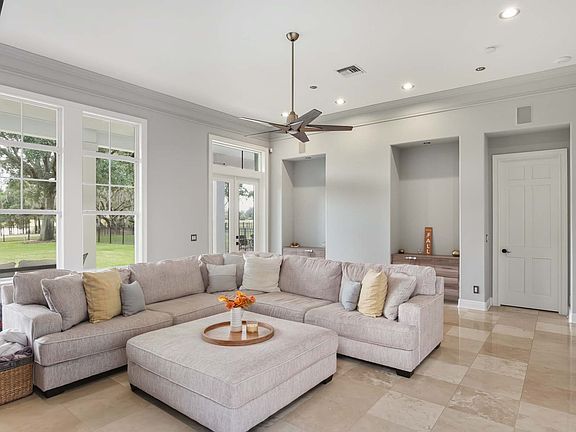 3rd image of 9840 Covent Garden Dr