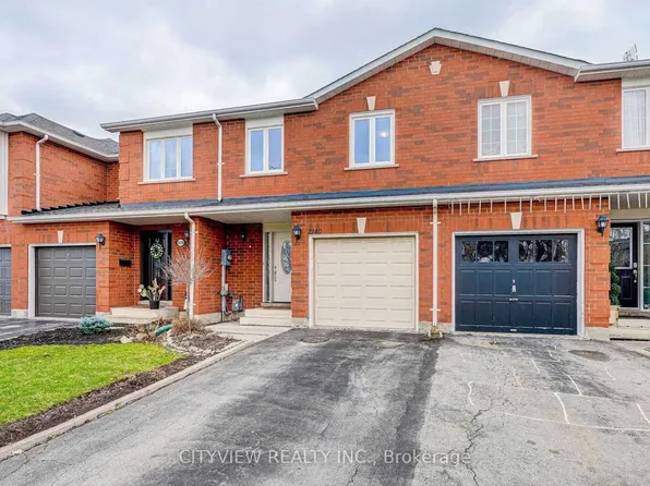 2140 Oakpoint Rd, Oakville, ON L6M 3N2