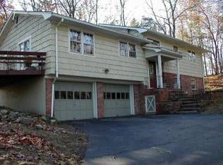 80 Fox Hollow Rd #RD-X, Sparta, NJ 07871