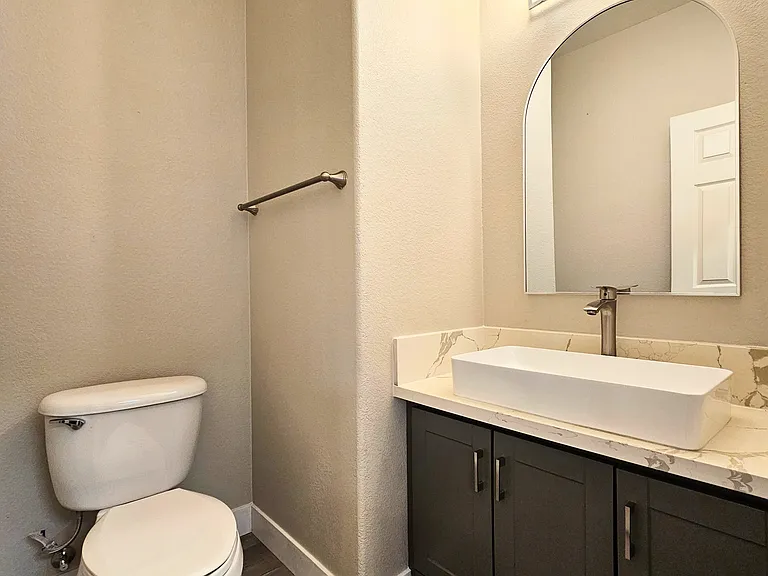 768 Anacapri St — Photo 6