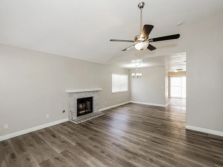 350 Keating St — Photo 5