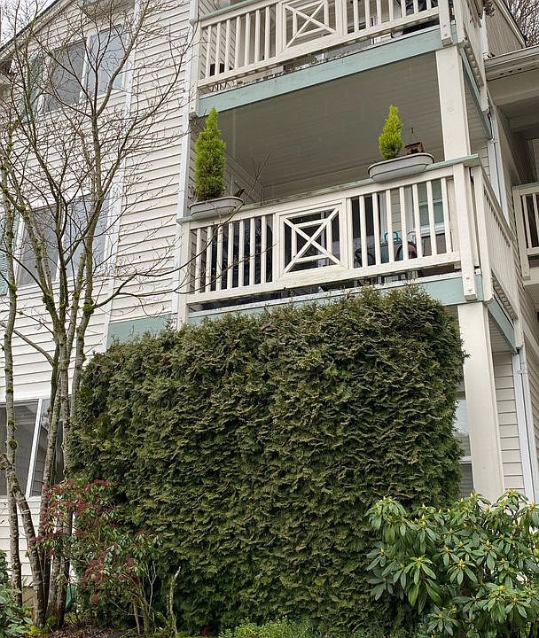 1st image of 9910 NE 137th St APT C210