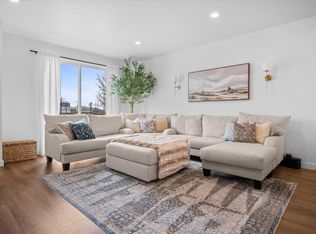 464 E Alice Way, Layton, UT 84041