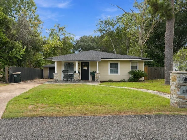 1615 Front St, Columbus, TX 78934