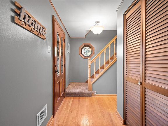 4th image of 6107 Great Dane Dr