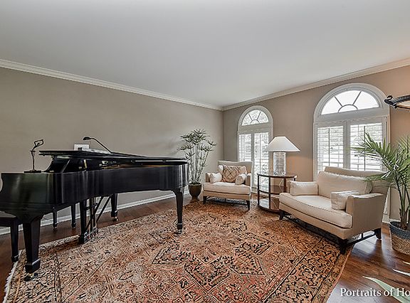4th image of 2257 River Woods Dr