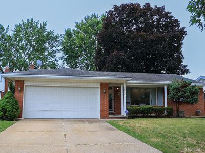 36483 Dover St, Livonia, MI, 48150