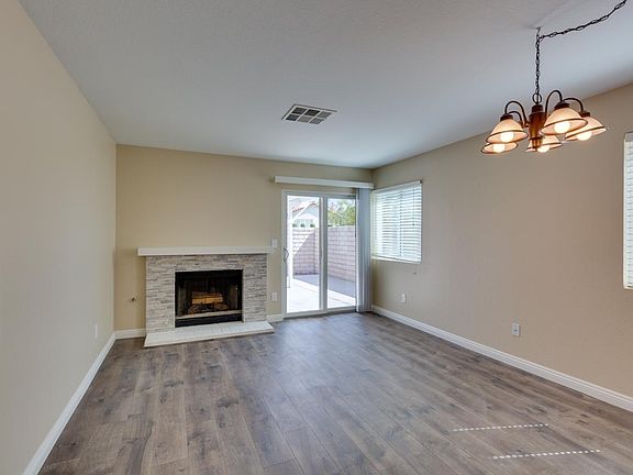 2nd image of 4658 Belshire Dr