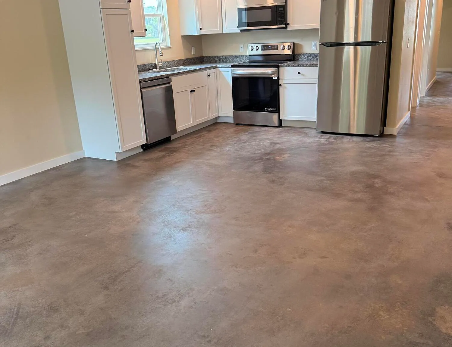 3 bed, 1312 sqft, $1,250 — Photo 2