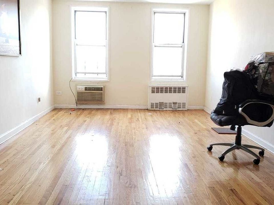 1st image of 2020 Avenue V APT 5C