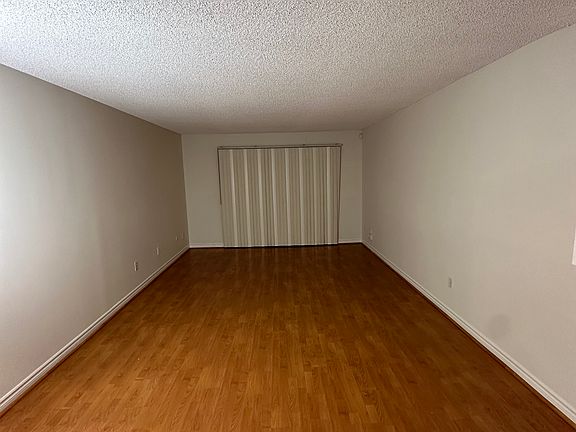 3rd image of 1517 E Garfield Ave APT 76