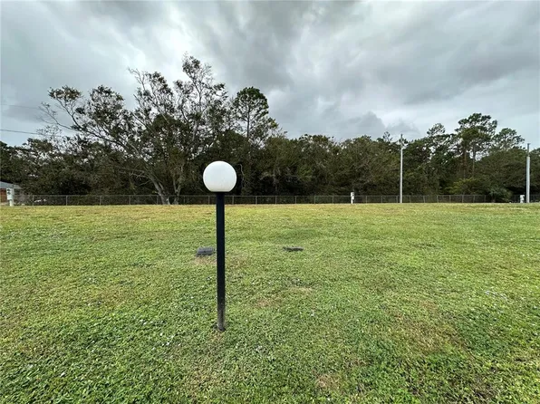 706 Sandwedge Dr, Frostproof, FL 33843