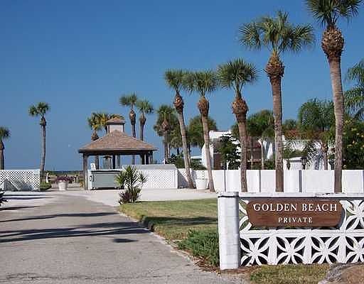 3rd image of 409 Villas Dr