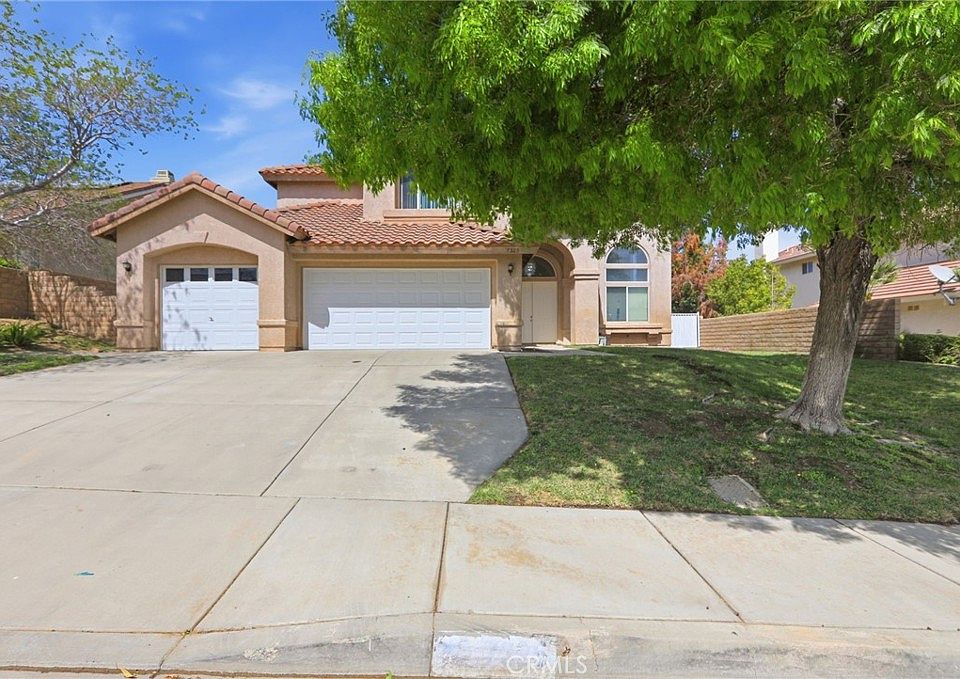 1st image of 7325 Round Hill Dr