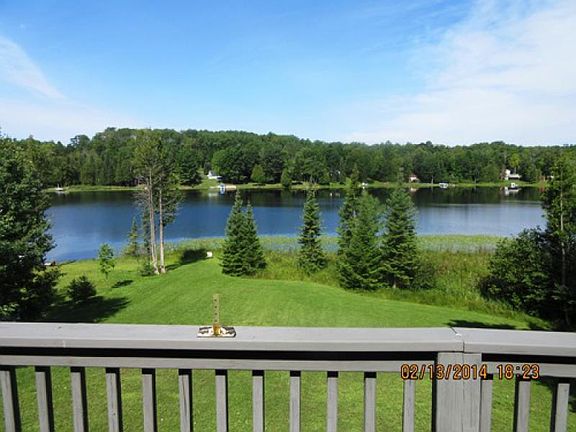 3rd image of 3644 Chippewa Dr