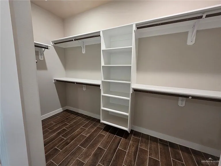 613 W Haveland St — Photo 14