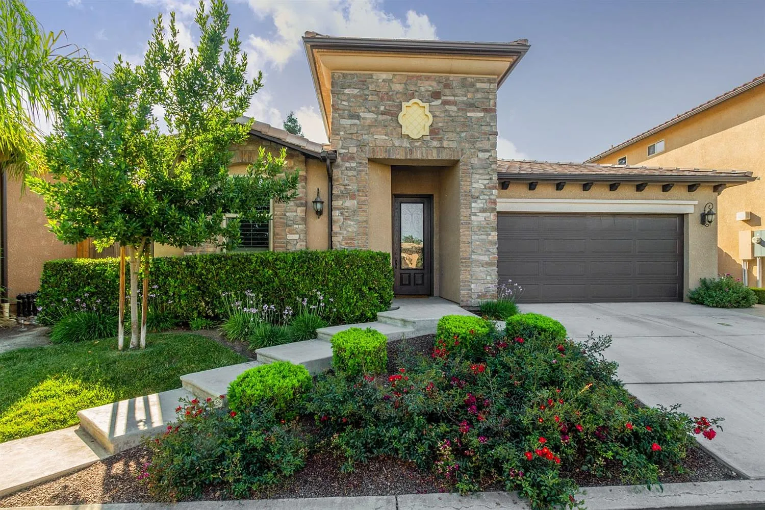11374 N Via Montessori Dr photo 1