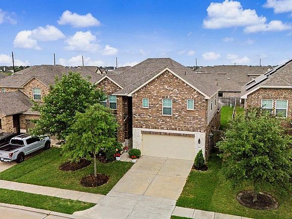 2nd image of 8819 Blue Horizon Ct