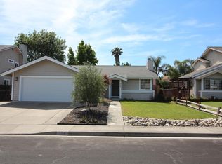 354 Shamrock Ct, Vacaville, CA 95688