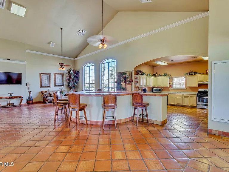 3635 Morgan Bay St — Photo 20