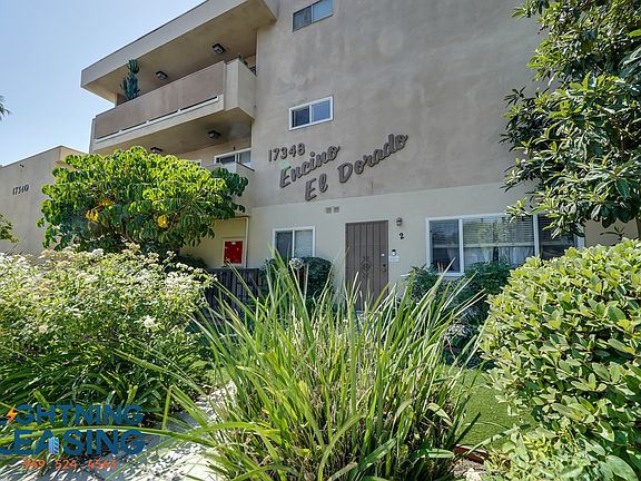 3rd image of 17348 Burbank Blvd #18