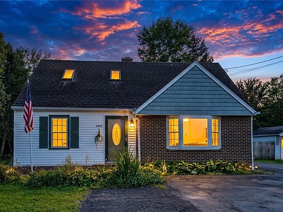3rd image of 2945 Schoolview Rd