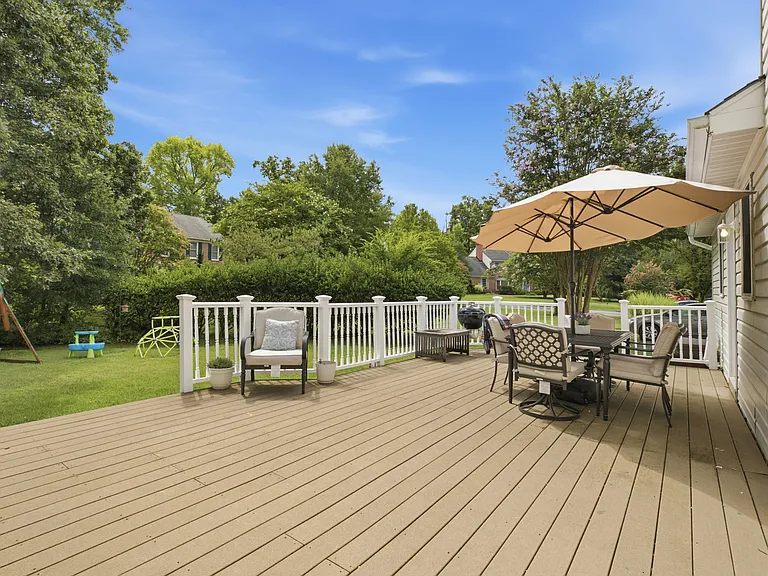 7707 Lake Glen Dr — Photo 35