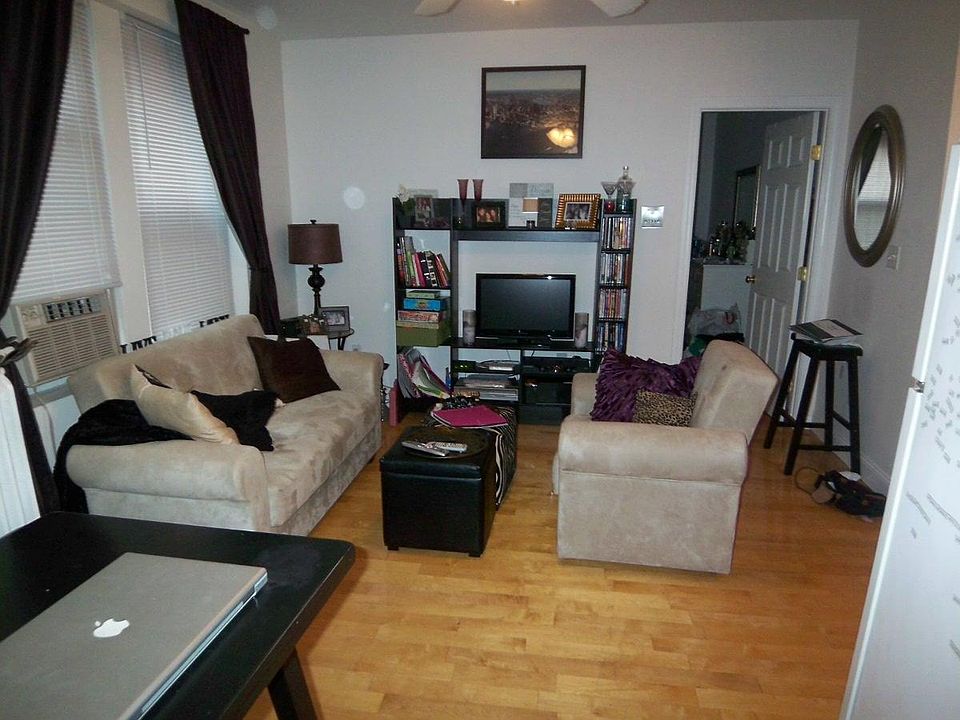 2nd image of 23 Symphony Rd Unit 303