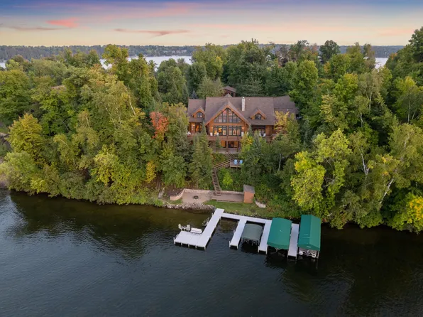 11299 Birch Island Rd, Brainerd, MN 56401