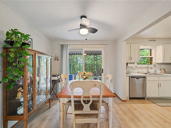 5th image of 1525 Amelia Ave