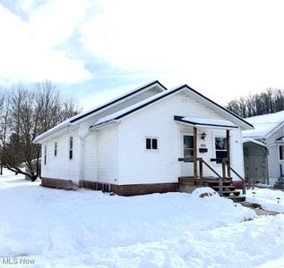 335 Packer St, Uhrichsville, OH, 44683