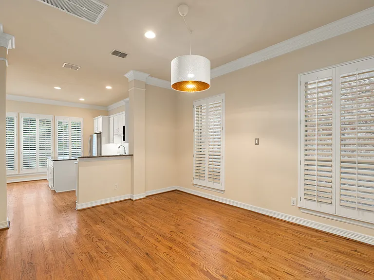 4230 Holland Ave — Photo 21