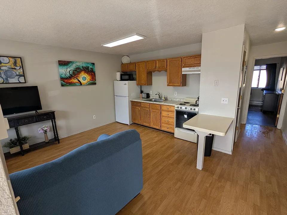 27736 US Highway 64 #A