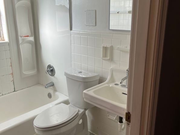 5633 Lester Rd APT 2