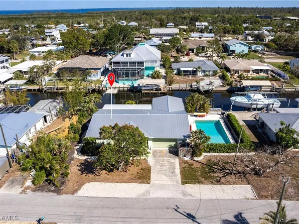 16076 Buccaneer St, Bokeelia, FL 33922