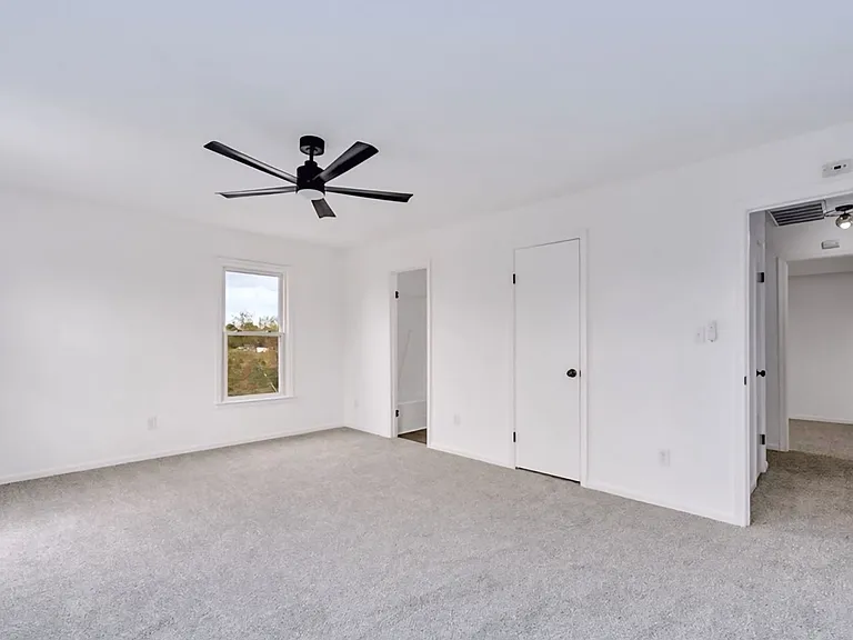 3801 Buchanan Dr — Photo 19