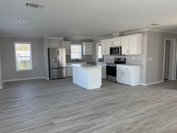 3127 Saralake Dr N #38, Sarasota, FL 34239