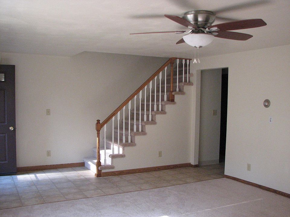 1st image of 3575 Smith Dr