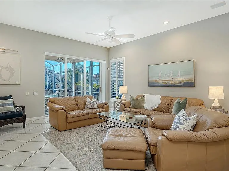 5811 White Oak Bayou Ct — Photo 24