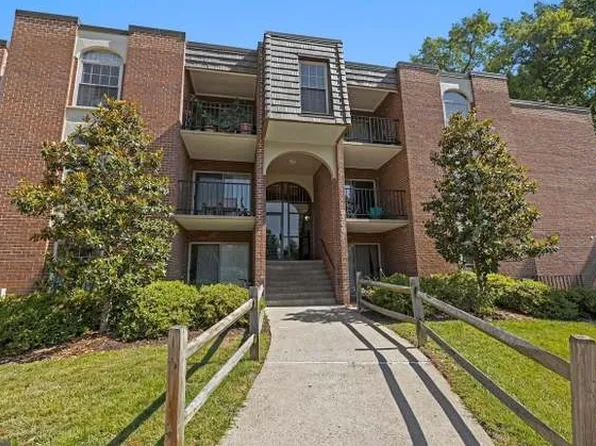 8300 Tobin Rd APT 31, Annandale, VA 22003